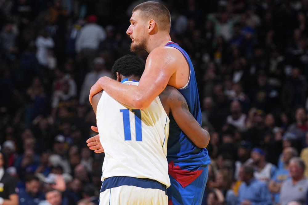 动和果断拦 动和果断拦