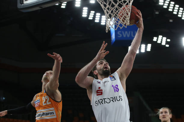 为一支豪门 为一支豪门