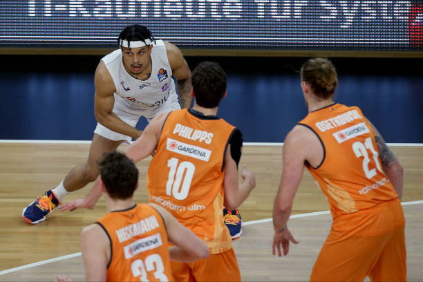 防守职责 防守职责