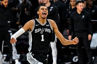 的会议中明 的会议中明