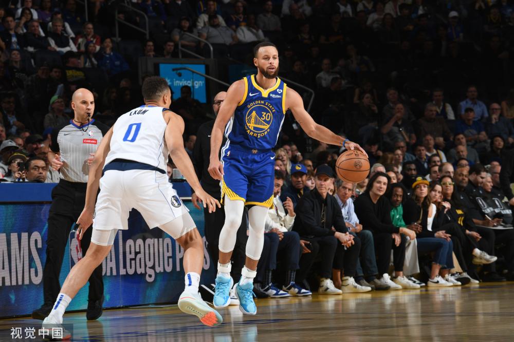 重前场压迫 重前场压迫