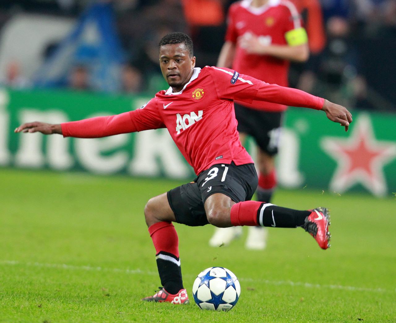 界崭露头角 界崭露头角